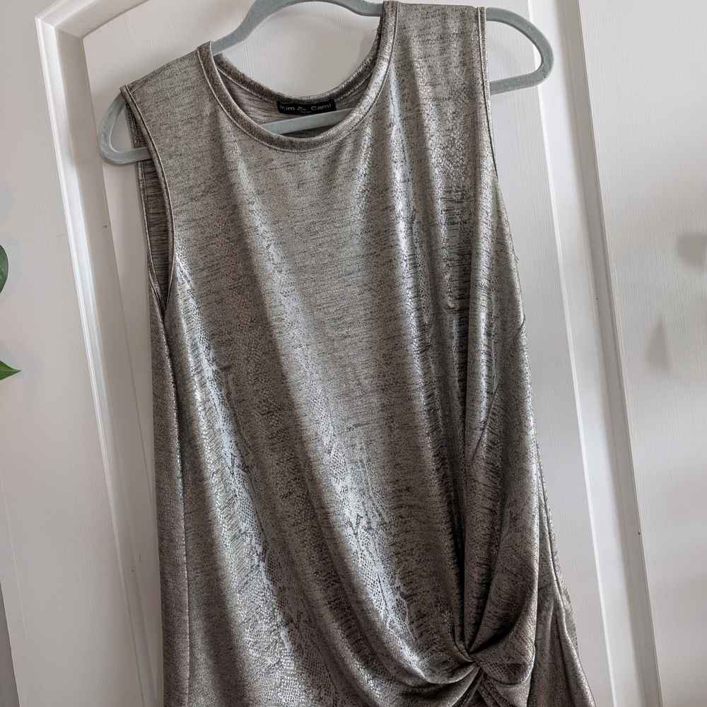 Kim & Cami Metallic Sleeveless Twist Knot Top